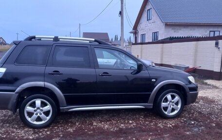 Mitsubishi Outlander III рестайлинг 3, 2006 год, 770 000 рублей, 14 фотография