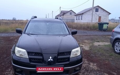 Mitsubishi Outlander III рестайлинг 3, 2006 год, 770 000 рублей, 25 фотография