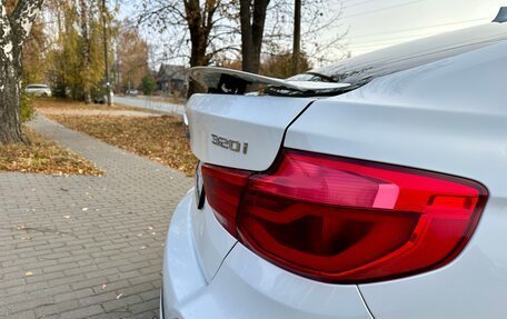 BMW 3 серия, 2018 год, 2 899 000 рублей, 28 фотография