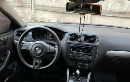 Volkswagen Jetta VI, 2013 год, 1 100 000 рублей, 14 фотография