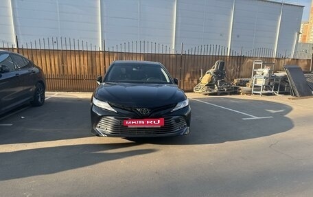 Toyota Camry, 2020 год, 3 350 000 рублей, 11 фотография