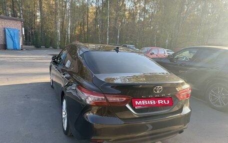 Toyota Camry, 2020 год, 3 350 000 рублей, 8 фотография