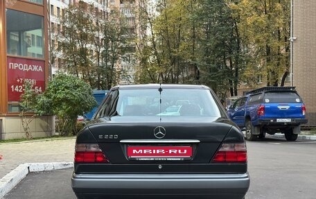 Mercedes-Benz E-Класс, 1993 год, 420 000 рублей, 7 фотография