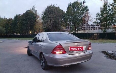 Mercedes-Benz C-Класс, 2001 год, 780 000 рублей, 9 фотография