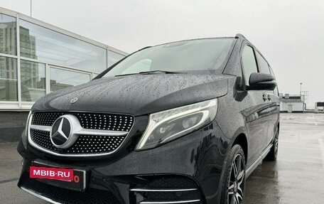 Mercedes-Benz V-Класс, 2021 год, 8 175 000 рублей, 13 фотография