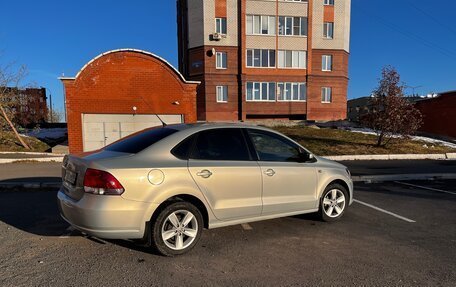 Volkswagen Polo VI (EU Market), 2011 год, 875 000 рублей, 4 фотография