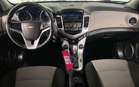 Chevrolet Cruze II, 2012 год, 549 000 рублей, 6 фотография