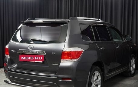 Toyota Highlander III, 2011 год, 2 537 000 рублей, 4 фотография