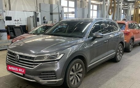 Volkswagen Touareg III, 2021 год, 6 899 000 рублей, 6 фотография