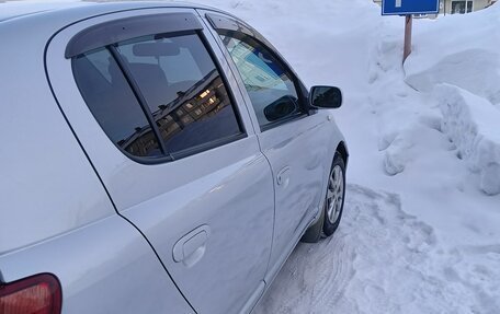 Toyota Vitz, 2003 год, 450 000 рублей, 6 фотография