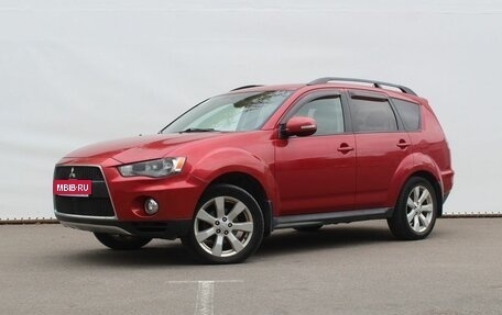 Mitsubishi Outlander III рестайлинг 3, 2011 год, 1 380 000 рублей, 1 фотография