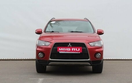 Mitsubishi Outlander III рестайлинг 3, 2011 год, 1 380 000 рублей, 2 фотография