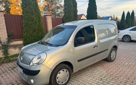 Renault Kangoo II рестайлинг, 2012 год, 850 000 рублей, 2 фотография