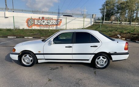 Mercedes-Benz C-Класс, 1995 год, 1 000 000 рублей, 8 фотография