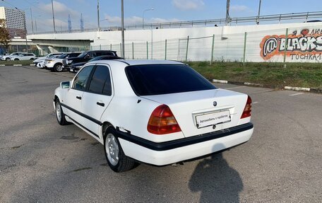 Mercedes-Benz C-Класс, 1995 год, 1 000 000 рублей, 7 фотография