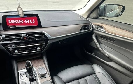 BMW 5 серия, 2018 год, 4 290 000 рублей, 13 фотография