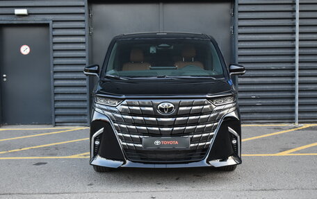 Toyota Alphard, 2024 год, 17 900 000 рублей, 2 фотография