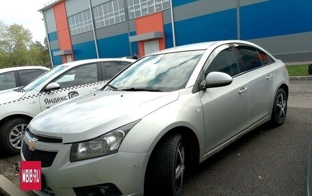 Chevrolet Cruze II, 2012 год, 680 000 рублей, 2 фотография