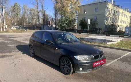 BMW 1 серия, 2004 год, 850 000 рублей, 7 фотография