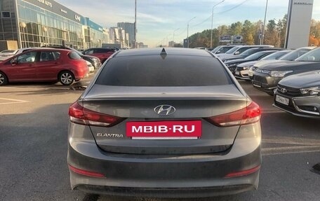 Hyundai Elantra VI рестайлинг, 2018 год, 1 399 000 рублей, 5 фотография