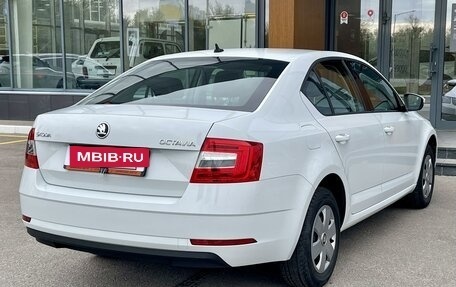 Skoda Octavia, 2018 год, 1 800 000 рублей, 5 фотография