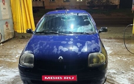 Renault Clio III, 2001 год, 250 000 рублей, 1 фотография