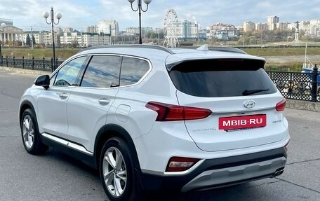 Hyundai Santa Fe IV, 2018 год, 3 550 000 рублей, 4 фотография