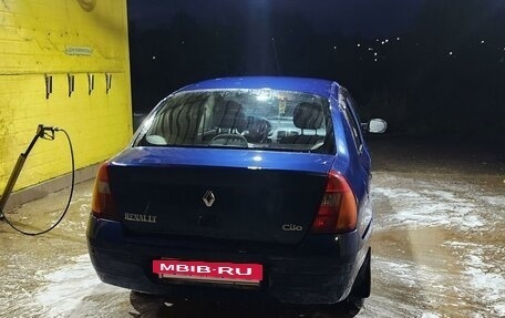 Renault Clio III, 2001 год, 250 000 рублей, 2 фотография