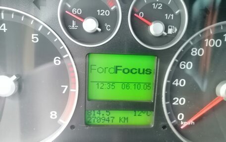 Ford Focus II рестайлинг, 2005 год, 370 000 рублей, 2 фотография