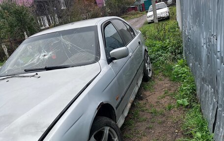 BMW 5 серия, 1999 год, 55 000 рублей, 1 фотография