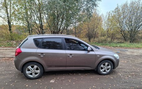 KIA cee'd I рестайлинг, 2009 год, 650 000 рублей, 3 фотография