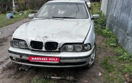 BMW 5 серия, 1999 год, 55 000 рублей, 2 фотография