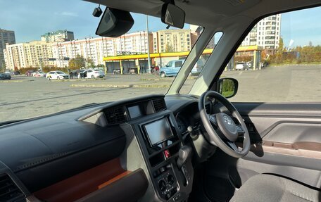 Toyota Roomy I, 2018 год, 1 220 000 рублей, 14 фотография