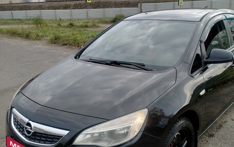 Opel Astra J, 2011 год, 750 000 рублей, 4 фотография