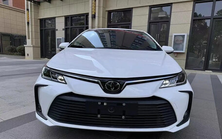 Toyota Corolla, 2021 год, 1 580 000 рублей, 2 фотография