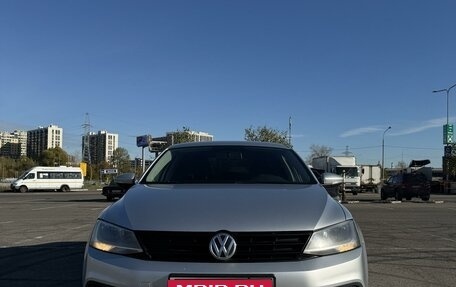 Volkswagen Jetta VI, 2015 год, 1 350 000 рублей, 1 фотография