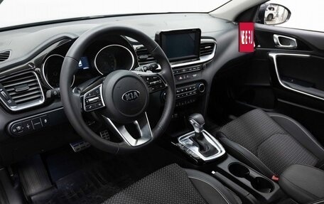 KIA cee'd III, 2019 год, 2 210 000 рублей, 9 фотография