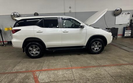 Toyota Fortuner II, 2020 год, 5 700 000 рублей, 14 фотография