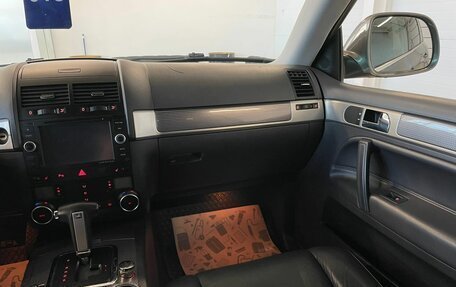 Volkswagen Touareg III, 2009 год, 1 699 000 рублей, 15 фотография