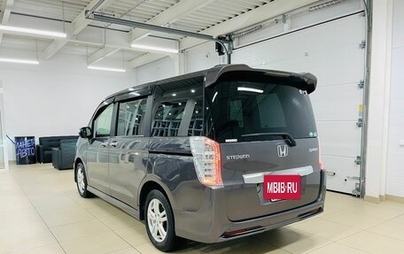 Honda Stepwgn IV, 2014 год, 1 999 000 рублей, 4 фотография