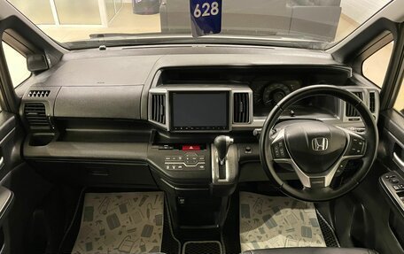 Honda Stepwgn IV, 2014 год, 1 999 000 рублей, 16 фотография