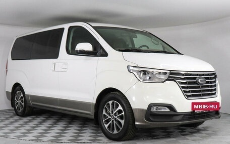 Hyundai Grand Starex Grand Starex I рестайлинг 2, 2018 год, 4 100 000 рублей, 3 фотография