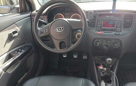 KIA Rio II, 2010 год, 650 000 рублей, 9 фотография