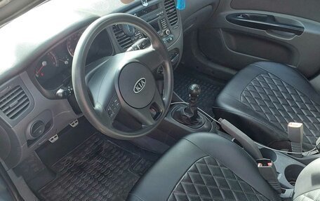 KIA Rio II, 2010 год, 650 000 рублей, 3 фотография