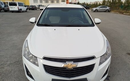 Chevrolet Cruze II, 2013 год, 820 000 рублей, 2 фотография