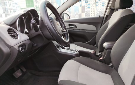 Chevrolet Cruze II, 2013 год, 820 000 рублей, 10 фотография