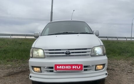 Toyota Town Ace III, 1998 год, 700 000 рублей, 2 фотография