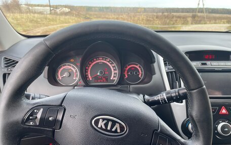 KIA cee'd I рестайлинг, 2010 год, 700 000 рублей, 14 фотография