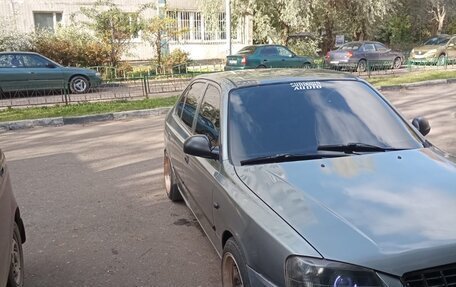 Hyundai Accent II, 2004 год, 350 000 рублей, 3 фотография