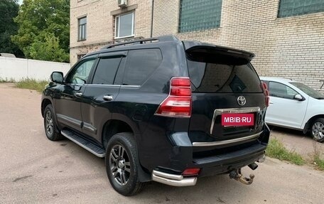 Toyota Land Cruiser Prado 150 рестайлинг 2, 2010 год, 2 800 000 рублей, 9 фотография